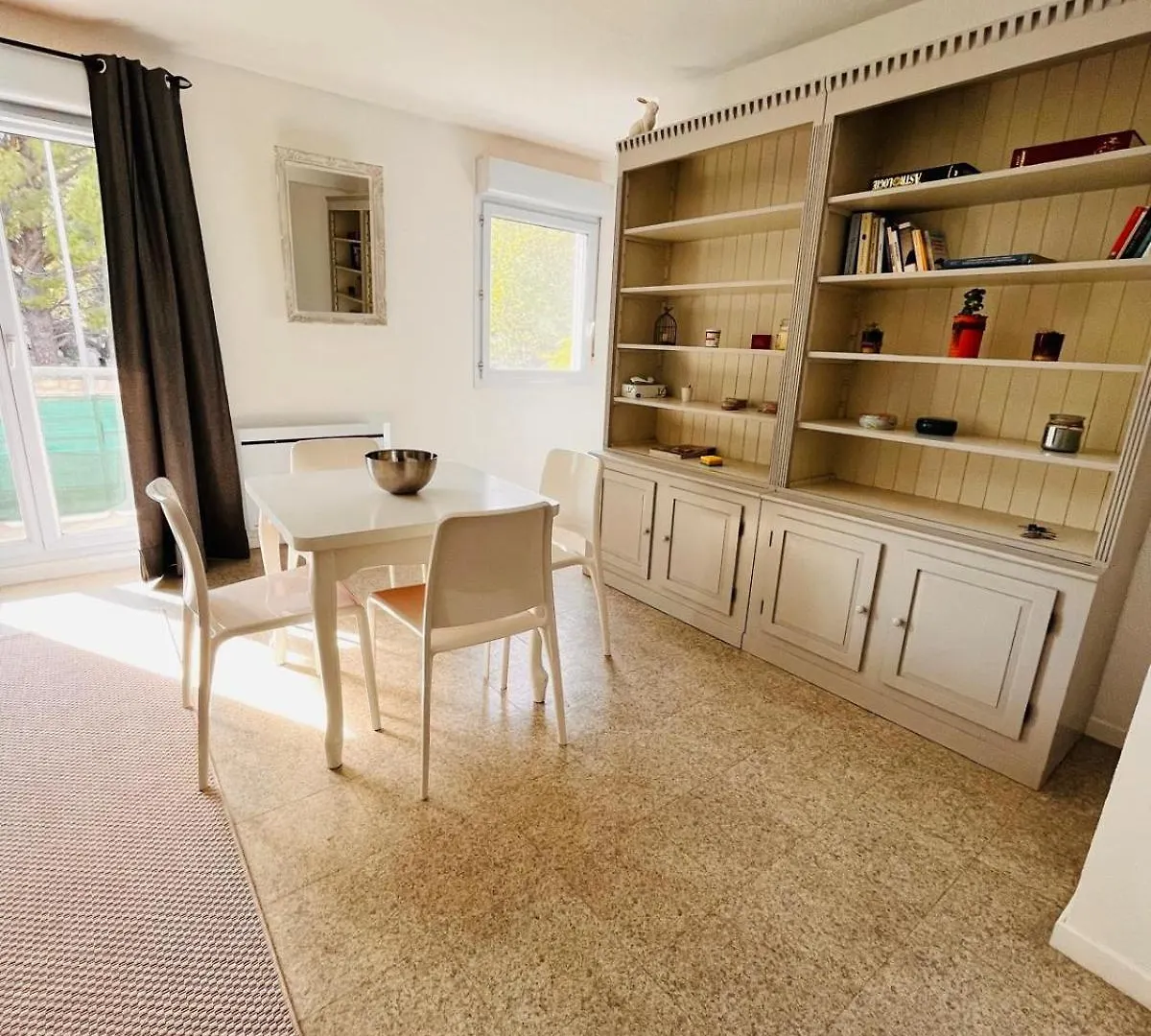 Appartement T2 Avignon Proche Remparts Balcon Et Parking